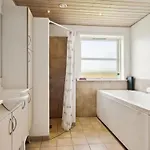 Neno - 100m From The Sea By Interhome *