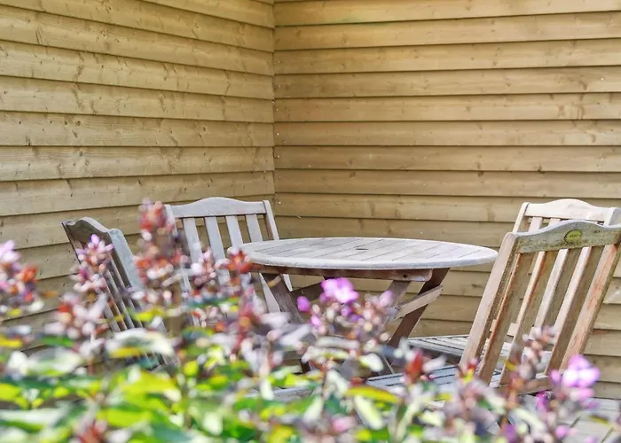 Neno - 100m From The Sea By Interhome