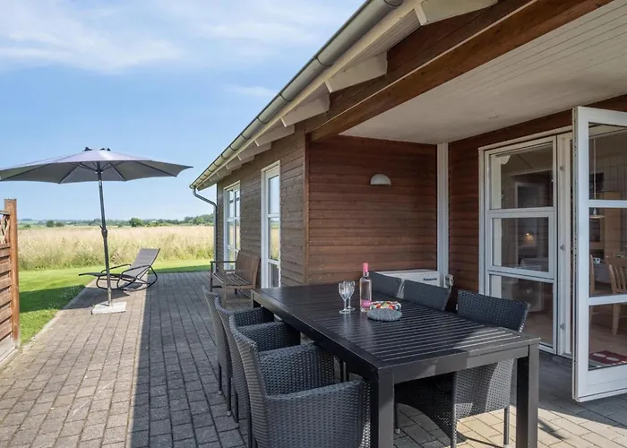 Neno - 100m From The Sea By Interhome